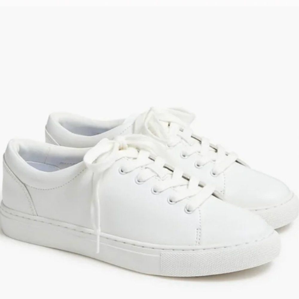 Joie Harvard White Sneakers in Size 9M